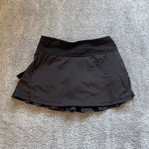 Ivivva Girls Black Ruffle Skort size 8